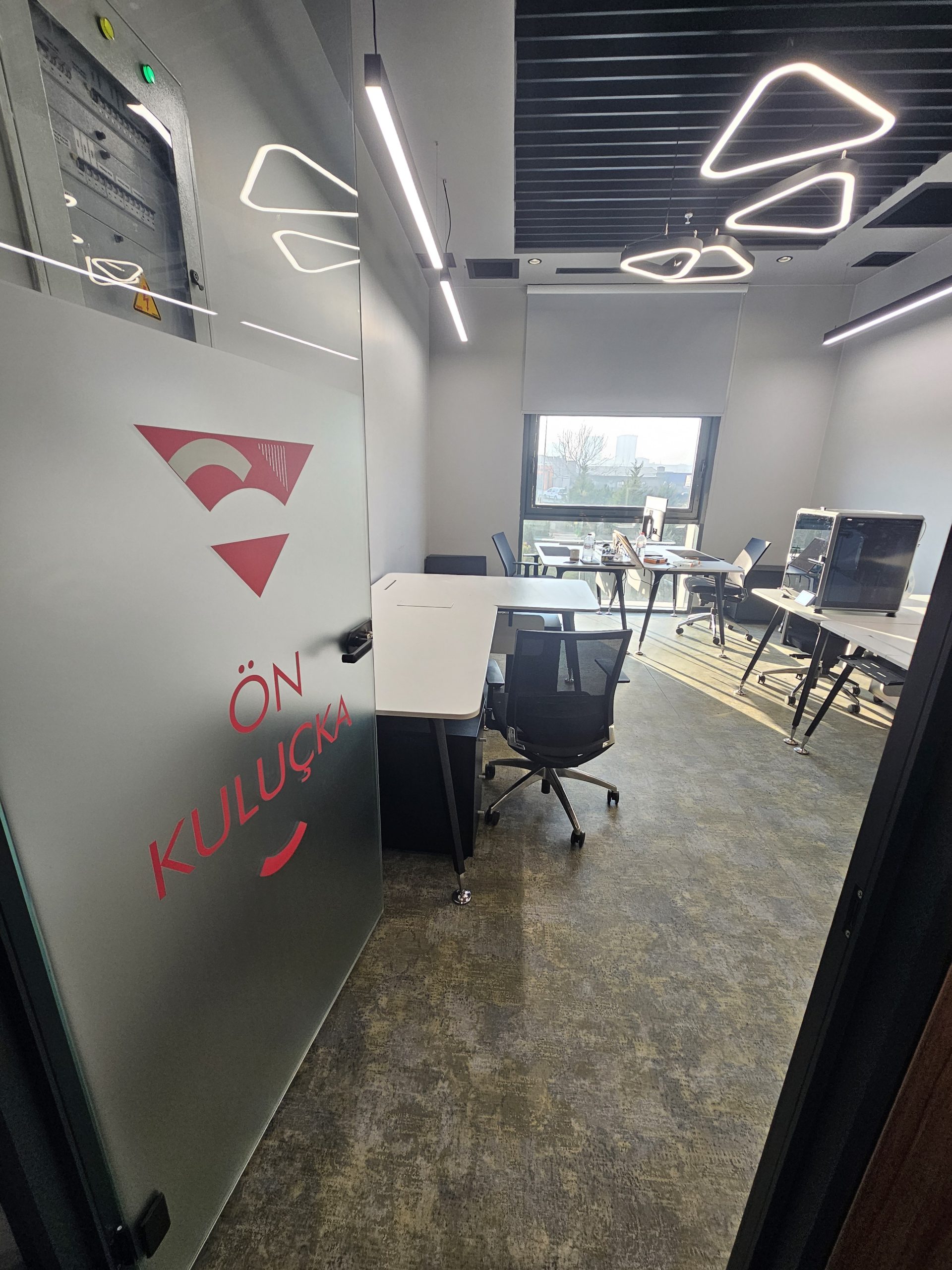 Nar Girişim Ofisi, Nar Atölye, Ön Girişim, Ofis İmkanı, Teknopark Vergi ve Avantajları, Toplantı Odaları, Teknopark Ankara, Girişim, Yazılım, Bilişim, Donanım, Uzay ve Havacılık, Siber Güvenlik, Savunma Sanayi, Sağlık ve İyi Yaşam Teknolojileri, Otomotiv Sanayi, İmalat Sanayi, Haberleşme ve İletişim Teknolojileri, Elektrik ve Elektronik, Eğitim Teknolojileri, Çevre, Enerji ve İklim Teknolojileri, Girişimler